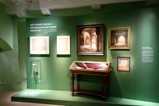 Nach der Auflösung des Stiftes in der Napoleonischen Zeit setzte bald eine Zeit romantischer Erinnerung ein. Davon künden auch Malereien aus dem 19. Jahrhundet in der Ausstellung. | Foto: Thomas Nawrath