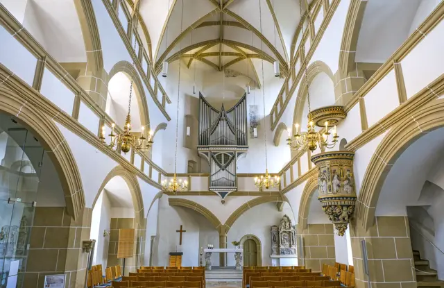 Die 1544 errichtete Kapelle von Schloss Hartenfels wird seit Februar 2024 als Einzelantrag auf der deutschen Vorschlagsliste für das Unesco-Welterbe geführt. | Foto: epd-bild/Jens Schulze