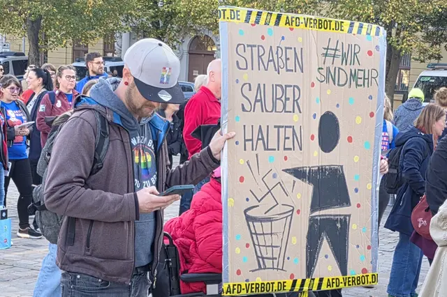 Protestr ohne viele Worte. | Foto: Thomas Nawrath