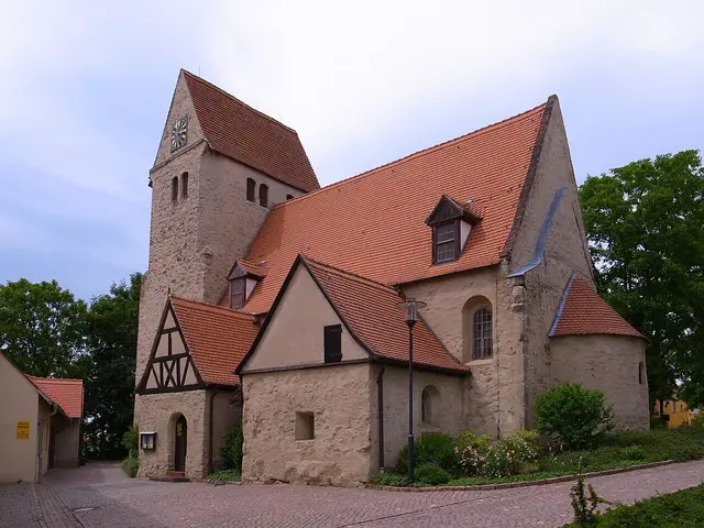 Nicolai-Kirche Landsberg  | Foto: M_H.DE, CC BY 3.0, https://commons.wikimedia.org/w/index.php?curid=15529534